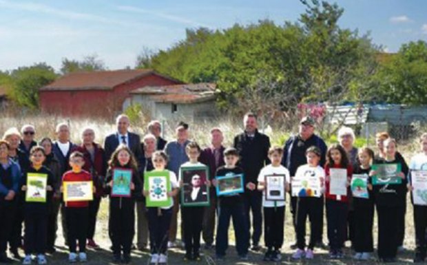 Yaşayan Çınarlar ve Minik Eller Öğretmenler Ormanı`nda Buluştu